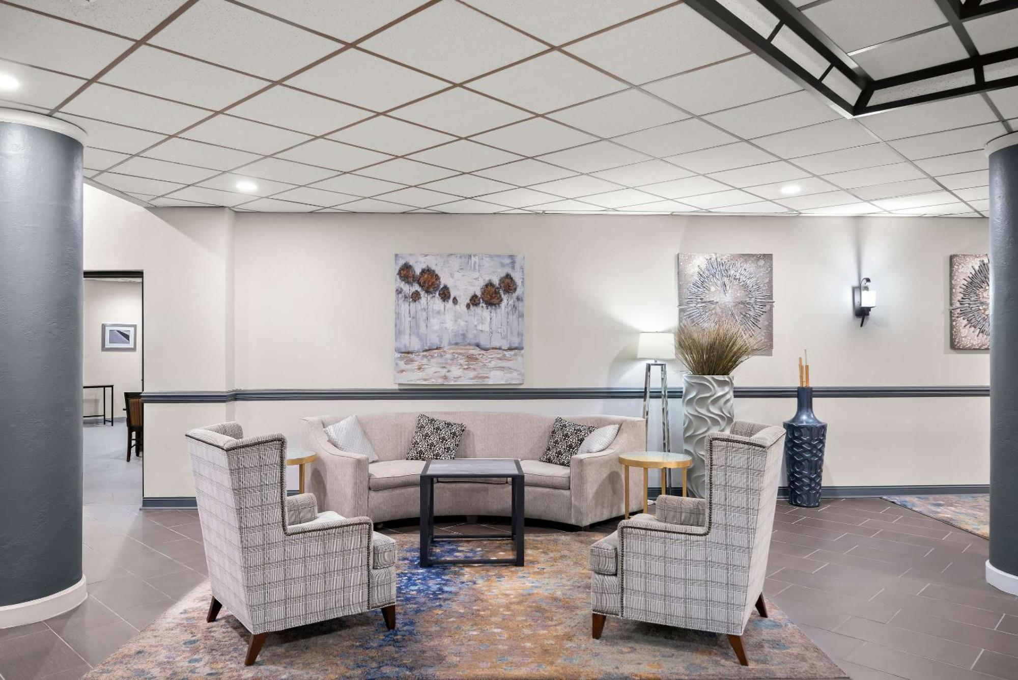 Suburban Studios, Kearney Luaran gambar